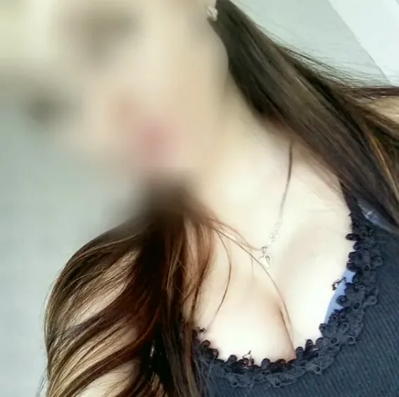 Aylin, 26