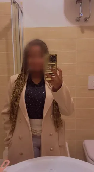Bianca, 27