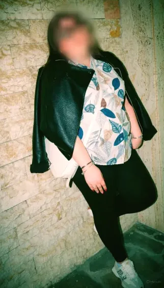 Charlotte, 29