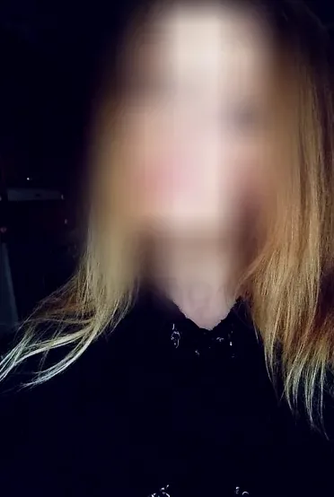 Hannah, 28