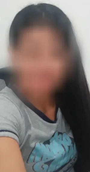 Helena, 39