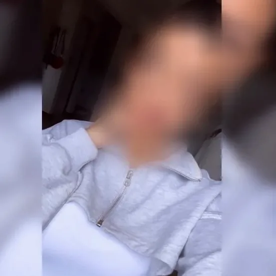 Nina, 35